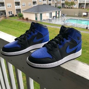 Air Jordan 1 mid - Hyper Royal